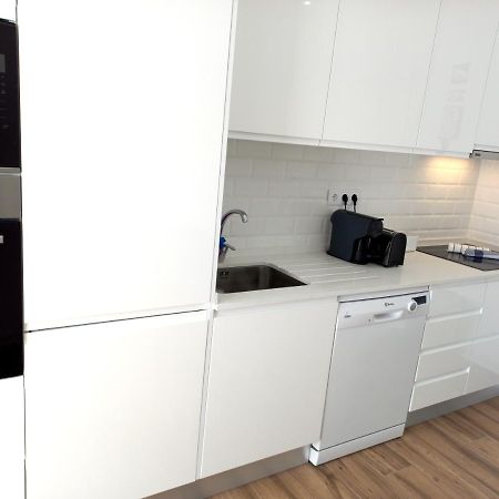 White Pearl Apartment Central Confy Spacious Lagos Ngoại thất bức ảnh