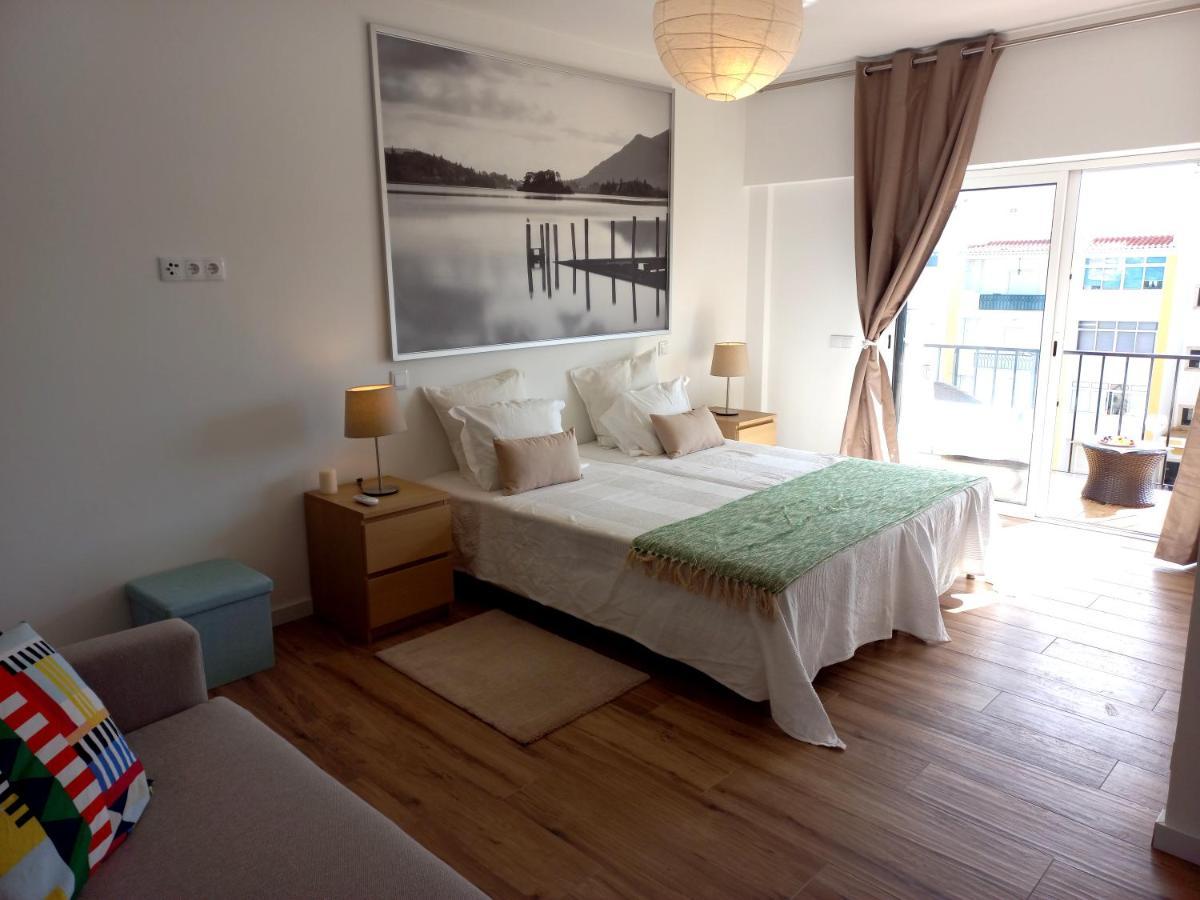 White Pearl Apartment Central Confy Spacious Lagos Ngoại thất bức ảnh