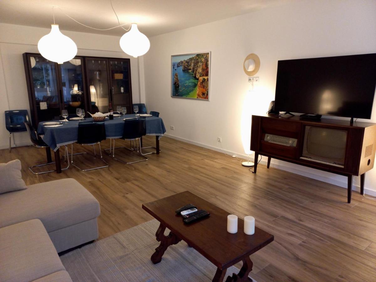 White Pearl Apartment Central Confy Spacious Lagos Ngoại thất bức ảnh